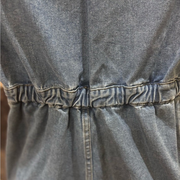 Miou Muse Denim Romper Shorts Cap Sleeves Pockets Size Small - Picture 3 of 15